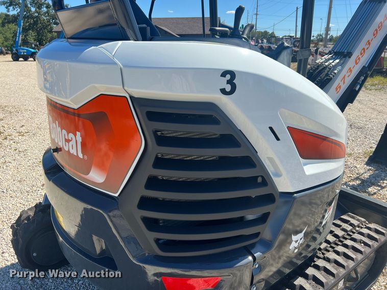 image for item NA9231 2023 Bobcat E35i R2 Series  mini excavator