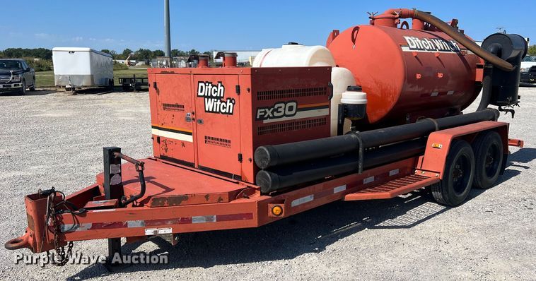 image for item NA9241 2010 Ditch Witch FX30  vacuum excavator