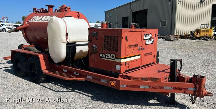 image for item NA9241 2010 Ditch Witch FX30  vacuum excavator