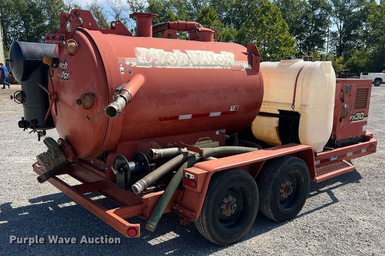 image for item NA9241 2010 Ditch Witch FX30  vacuum excavator