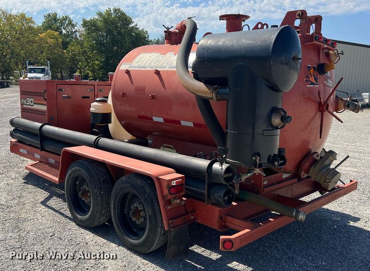 image for item NA9241 2010 Ditch Witch FX30  vacuum excavator