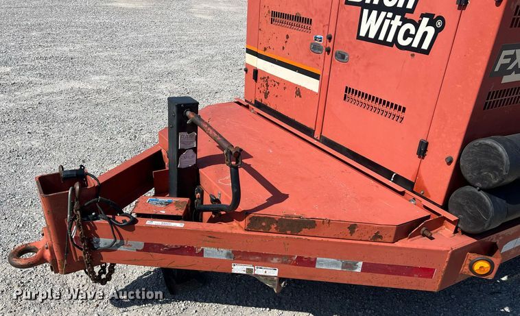 image for item NA9241 2010 Ditch Witch FX30  vacuum excavator