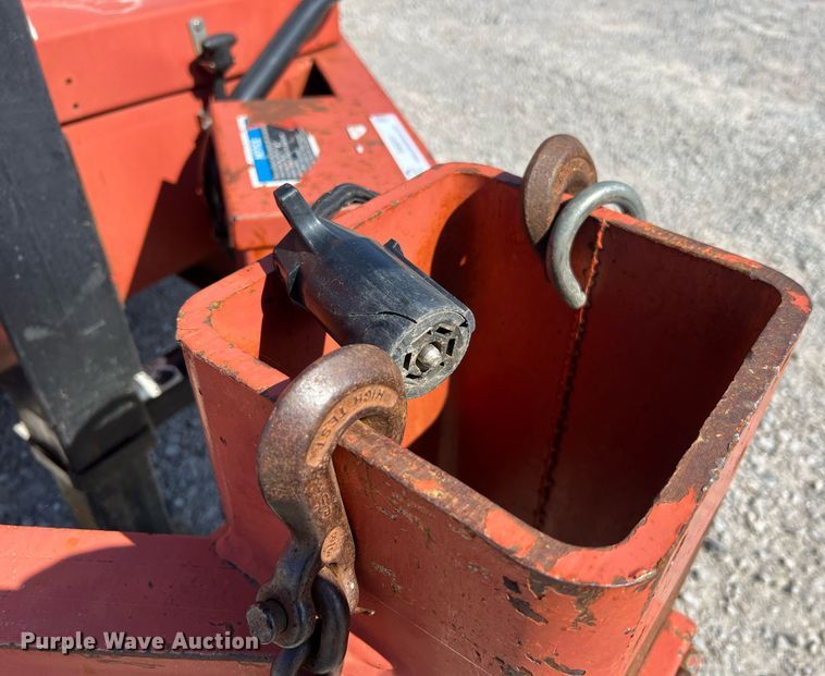 image for item NA9241 2010 Ditch Witch FX30  vacuum excavator