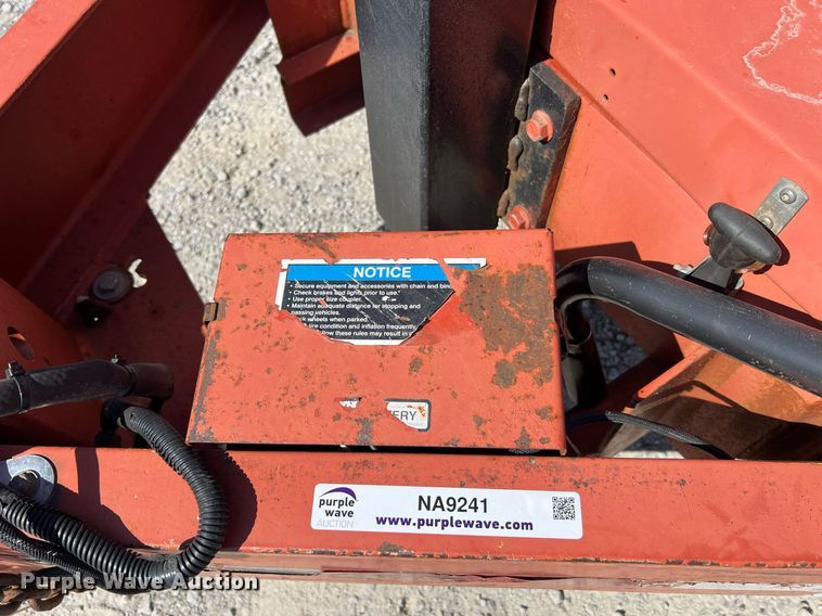 image for item NA9241 2010 Ditch Witch FX30  vacuum excavator