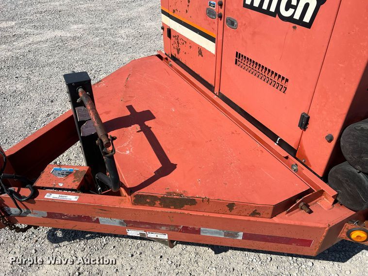 image for item NA9241 2010 Ditch Witch FX30  vacuum excavator