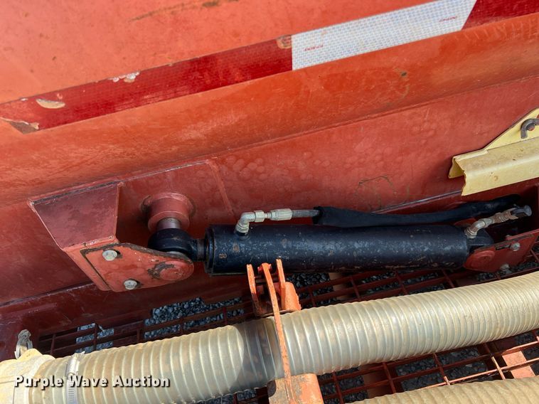 image for item NA9241 2010 Ditch Witch FX30  vacuum excavator