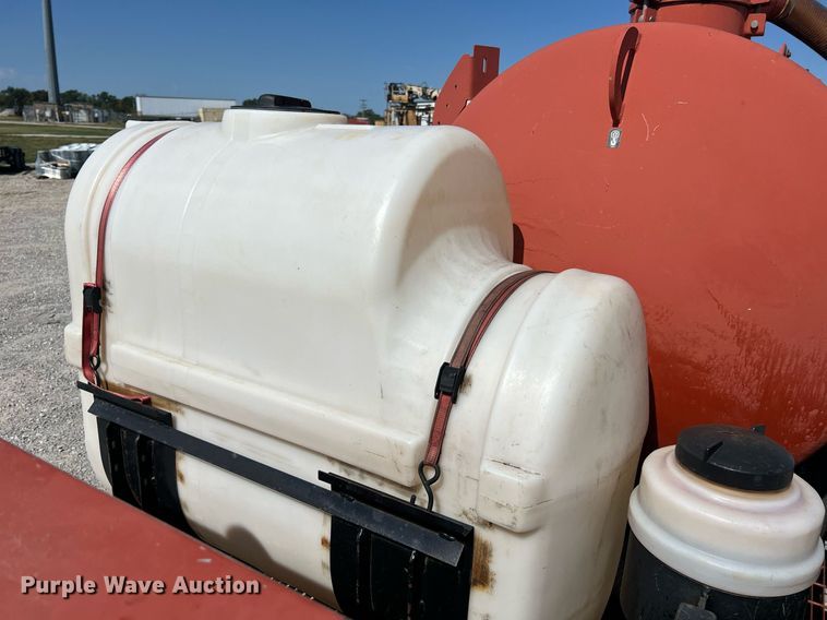 image for item NA9241 2010 Ditch Witch FX30  vacuum excavator