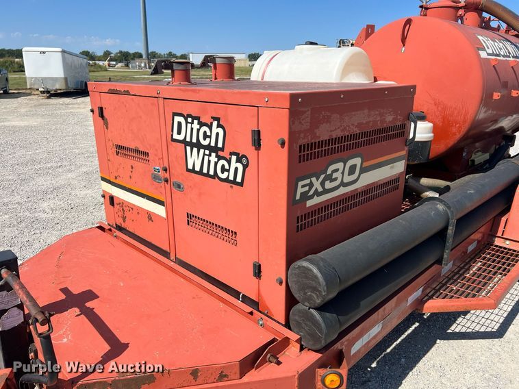 image for item NA9241 2010 Ditch Witch FX30  vacuum excavator