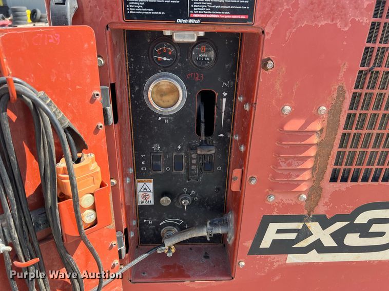 image for item NA9241 2010 Ditch Witch FX30  vacuum excavator