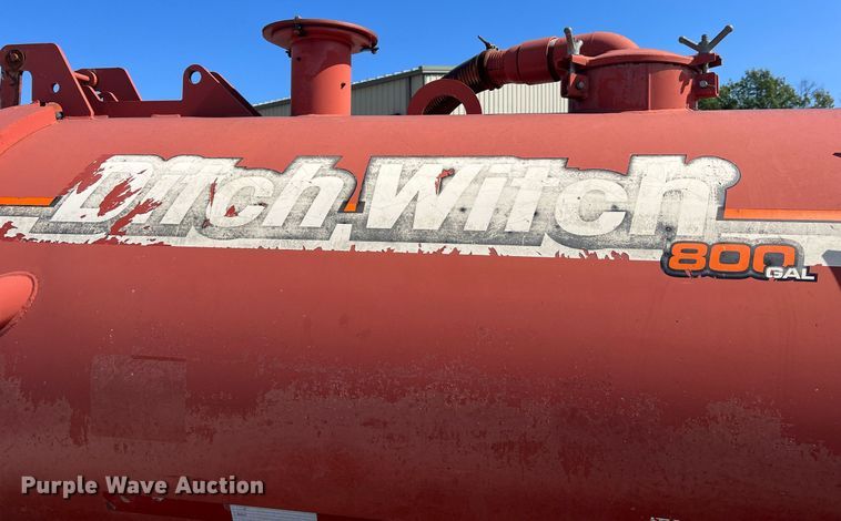 image for item NA9241 2010 Ditch Witch FX30  vacuum excavator