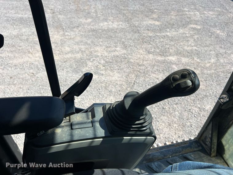 image for item NA9244 2012 Caterpillar 329EL  excavator