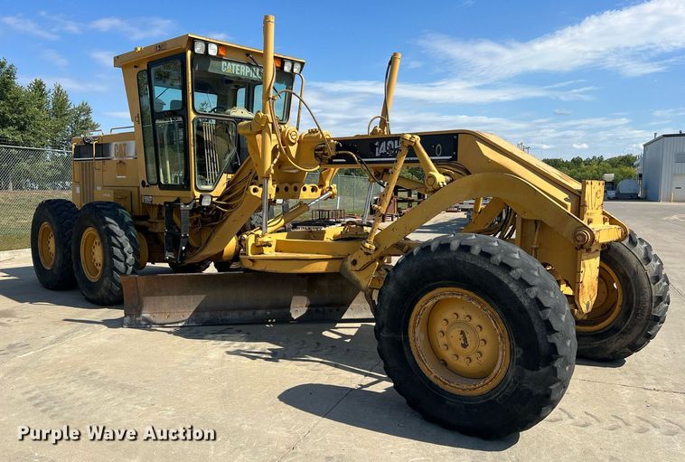 image for item NA9245 2002 Caterpillar 140H motor grader