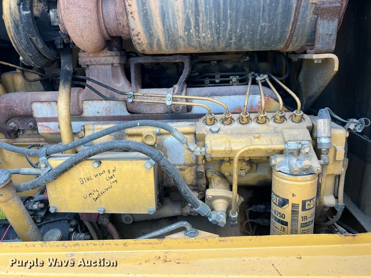 image for item NA9245 2002 Caterpillar 140H motor grader