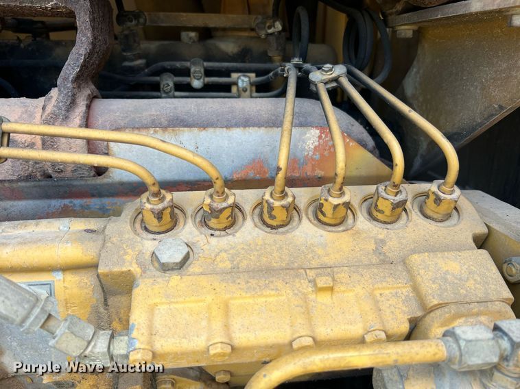 image for item NA9245 2002 Caterpillar 140H motor grader