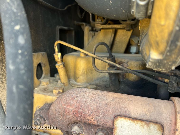 image for item NA9245 2002 Caterpillar 140H motor grader