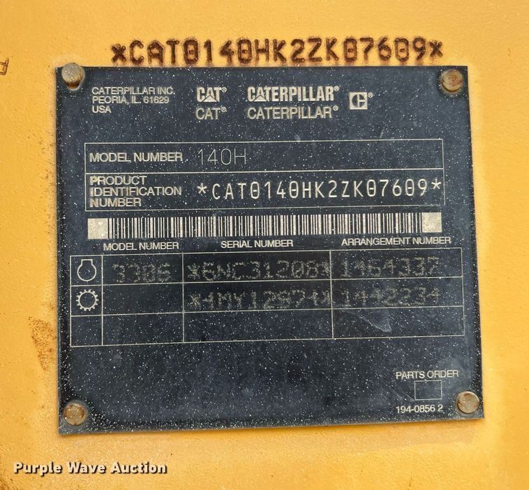 image for item NA9245 2002 Caterpillar 140H motor grader