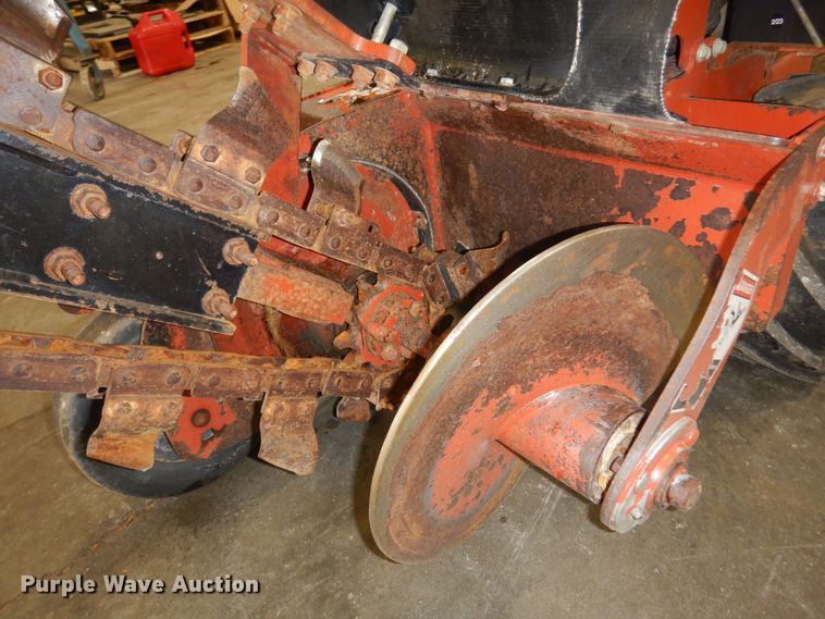 image for item NF9263 2011 Ditch Witch RT24  trencher