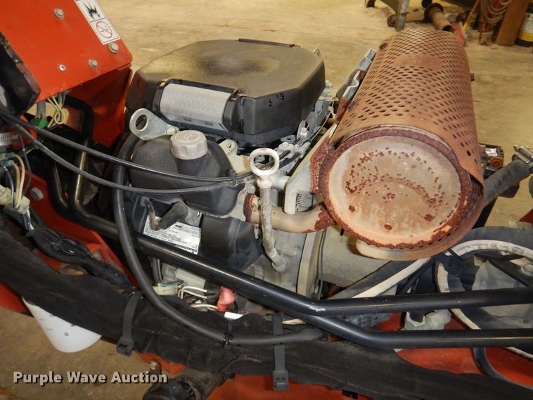 image for item NF9263 2011 Ditch Witch RT24  trencher