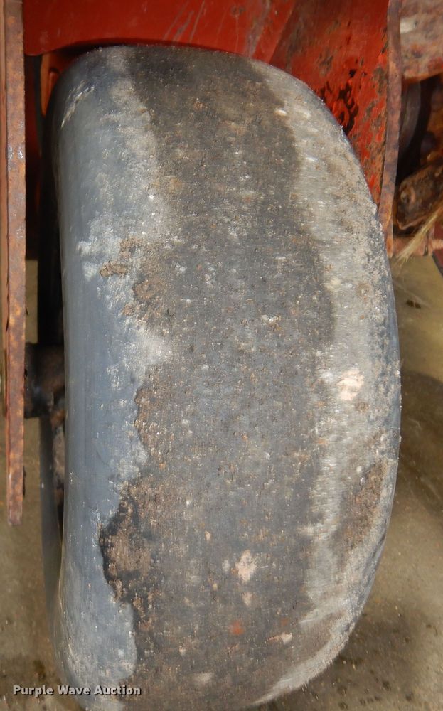 image for item NF9263 2011 Ditch Witch RT24  trencher