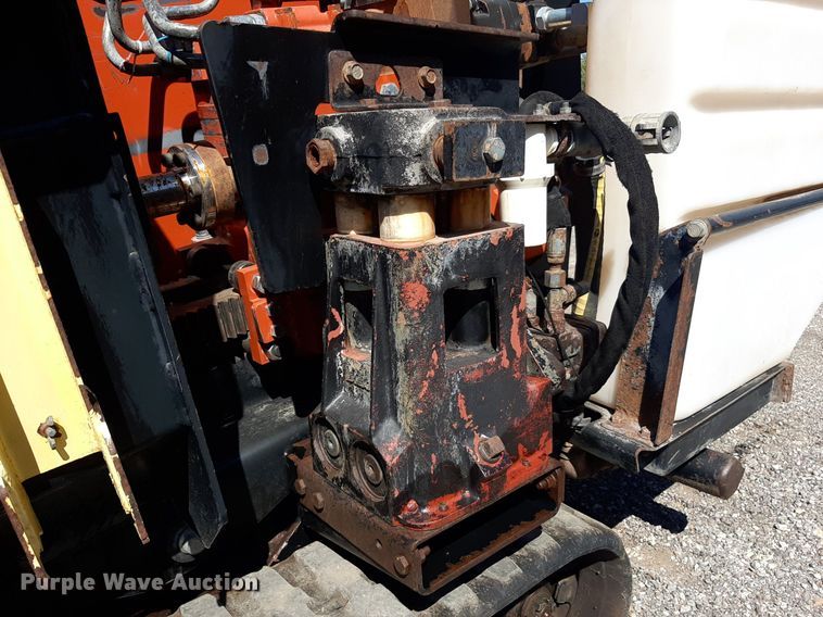 image for item NF9264 2012 Ditch Witch JT922  directional boring unit
