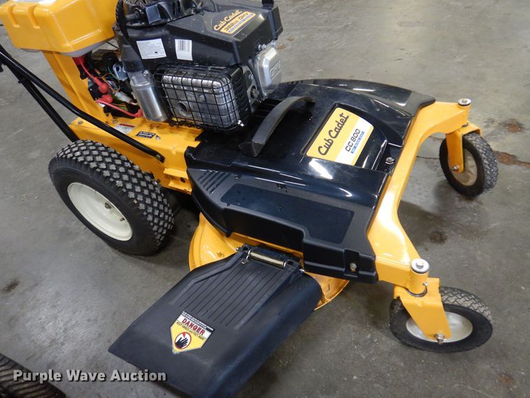 image for item NF9265 (2) push lawn mowers