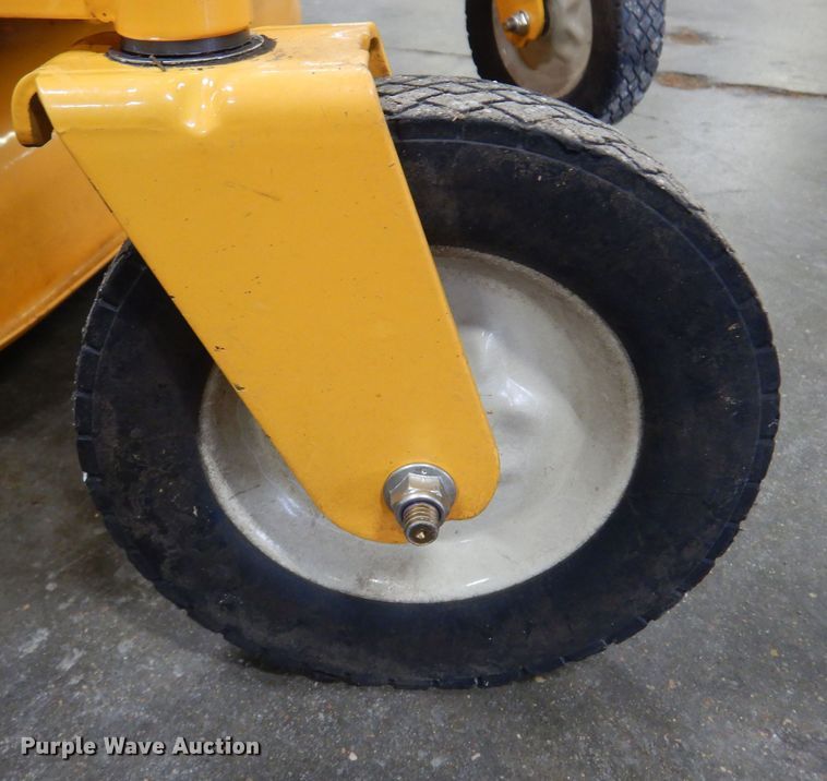 image for item NF9265 (2) push lawn mowers