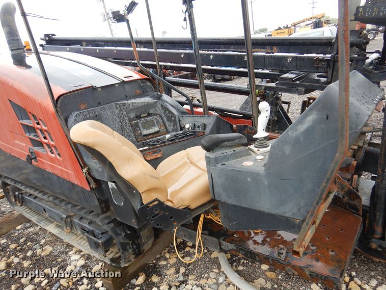 image for item NF9266 2013 Ditch Witch AT30  directional boring unit