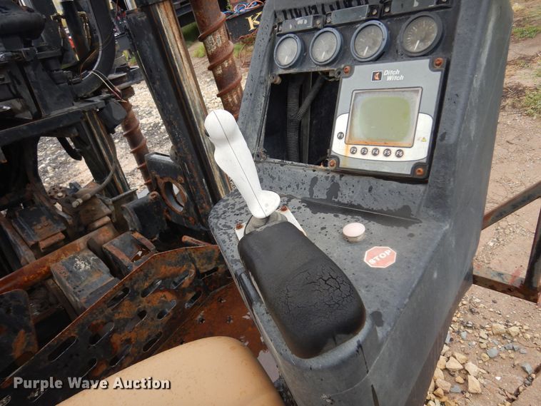 image for item NF9266 2013 Ditch Witch AT30  directional boring unit