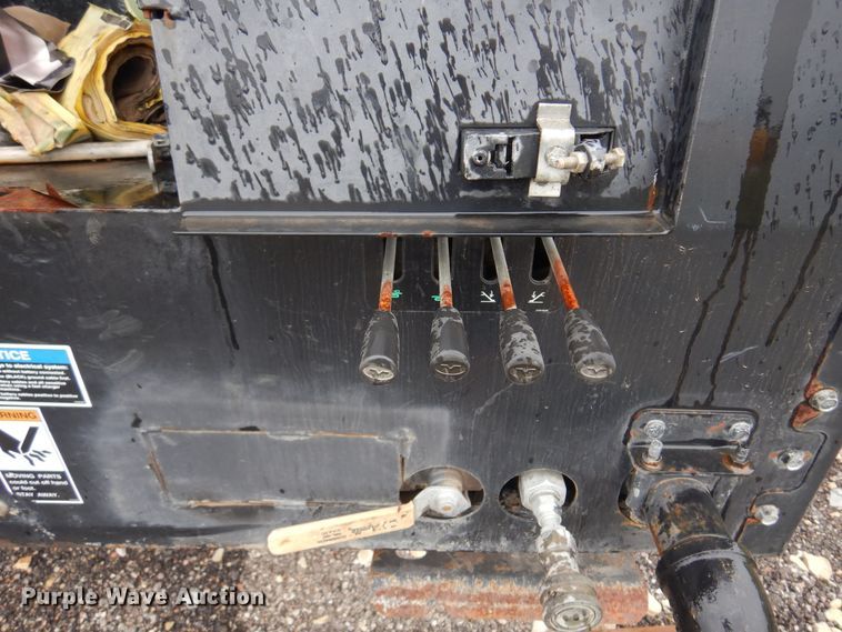 image for item NF9266 2013 Ditch Witch AT30  directional boring unit