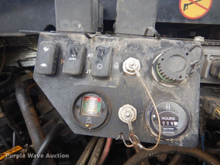 image for item NF9266 2013 Ditch Witch AT30  directional boring unit