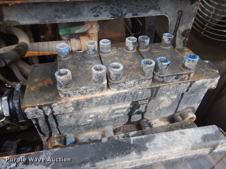 image for item NF9266 2013 Ditch Witch AT30  directional boring unit