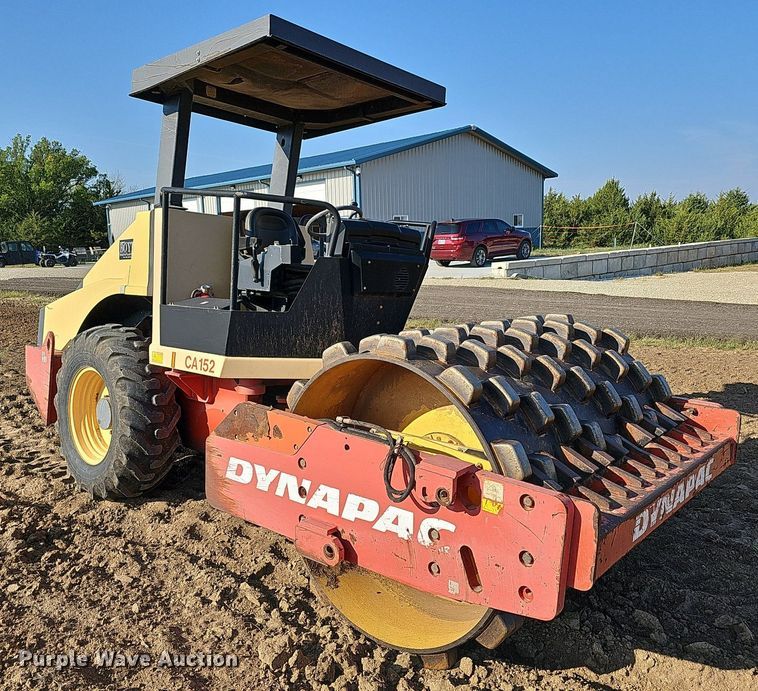image for item NJ9808 2007 Dynapac CA152PD  single drum roller