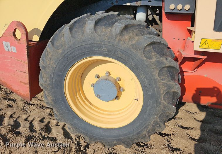 image for item NJ9808 2007 Dynapac CA152PD  single drum roller