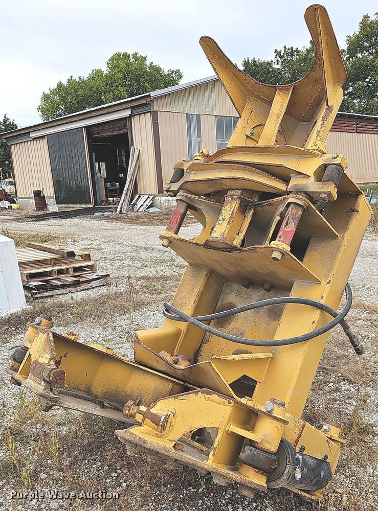 image for item NJ9815 Excavator tree shear