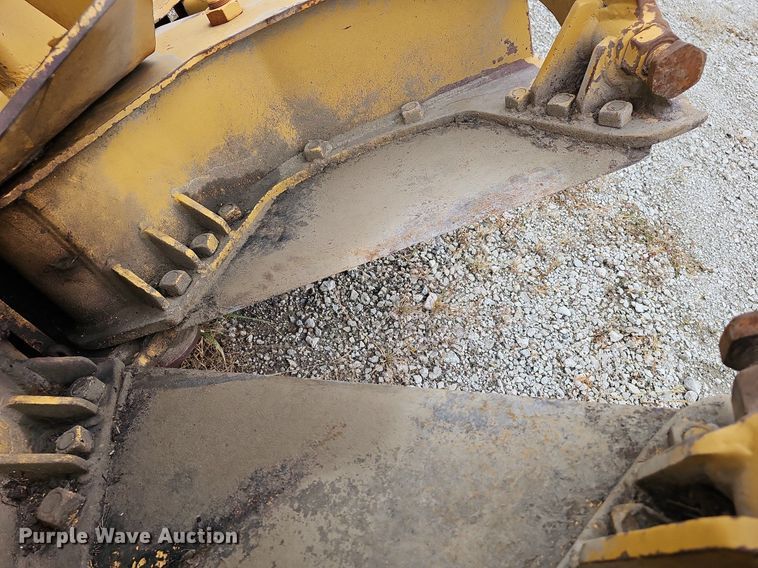 image for item NJ9815 Excavator tree shear