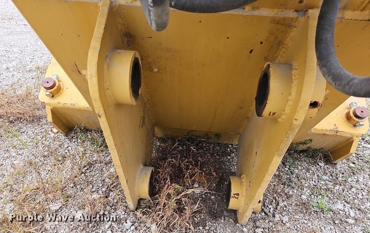 image for item NJ9815 Excavator tree shear