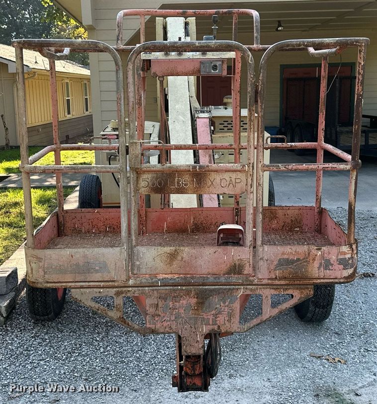 image for item NO9250 1990 JLG 40HA  boom lift