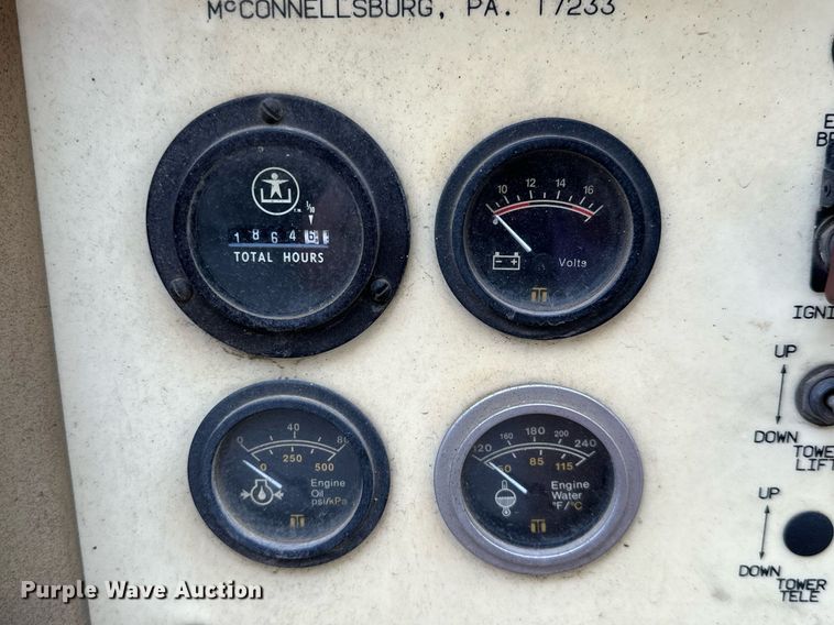 image for item NO9250 1990 JLG 40HA  boom lift