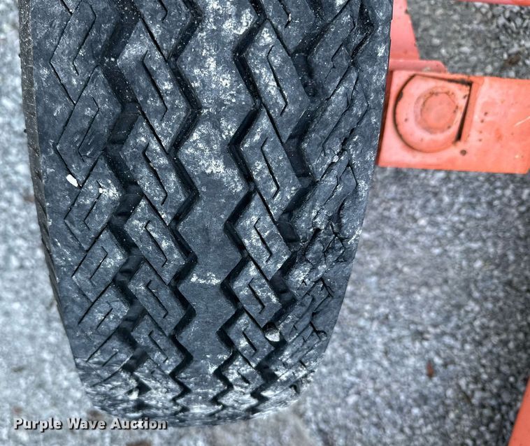 image for item NO9250 1990 JLG 40HA  boom lift