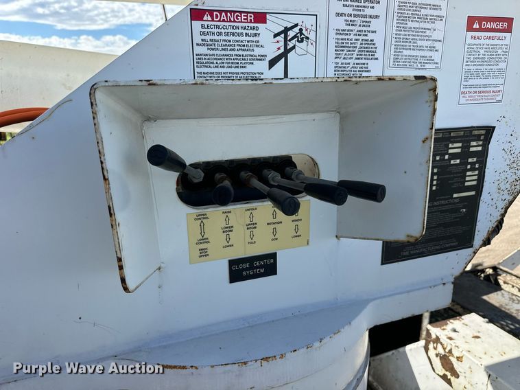 image for item NP9659 2006 Ford F750 Super Duty  bucket truck