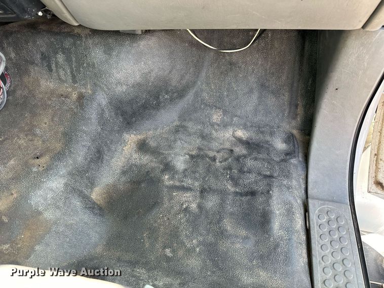 image for item NP9659 2006 Ford F750 Super Duty  bucket truck