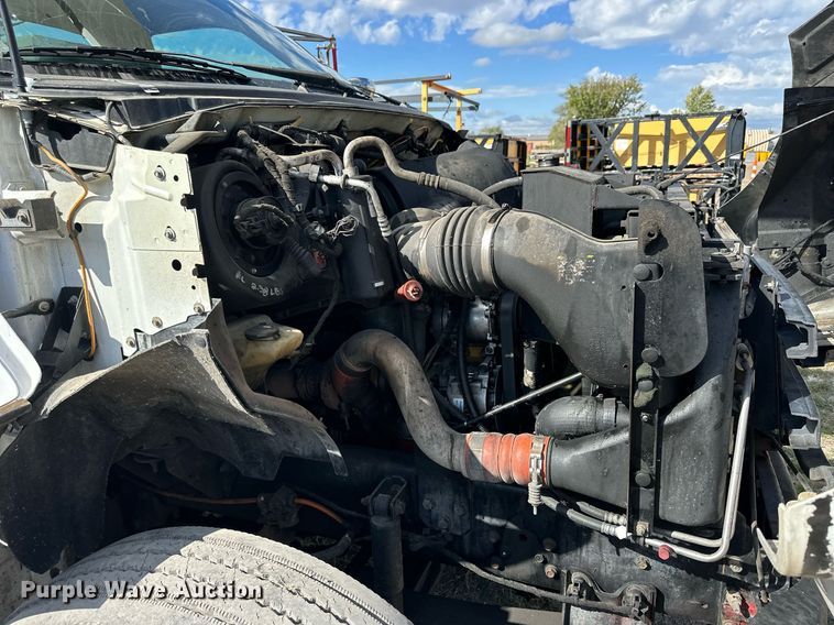 image for item NP9659 2006 Ford F750 Super Duty  bucket truck