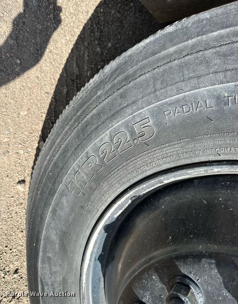 image for item NP9659 2006 Ford F750 Super Duty  bucket truck