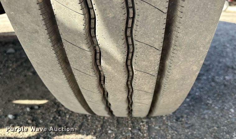 image for item NP9659 2006 Ford F750 Super Duty  bucket truck