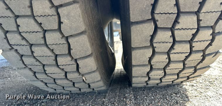 image for item NP9659 2006 Ford F750 Super Duty  bucket truck