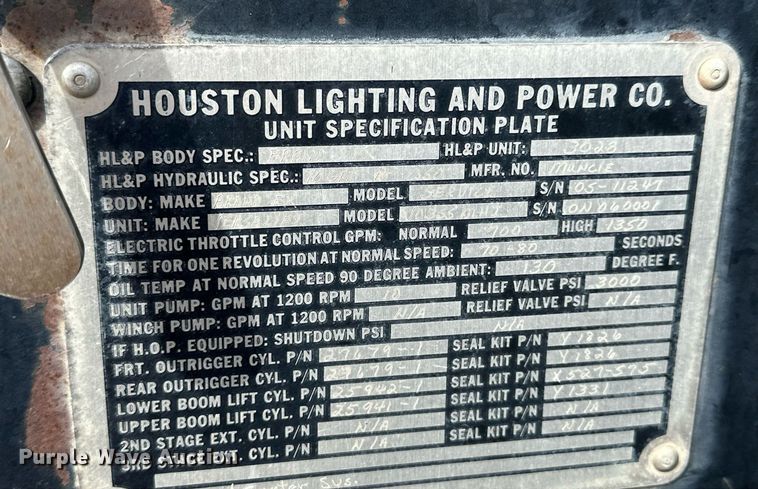 image for item NP9659 2006 Ford F750 Super Duty  bucket truck