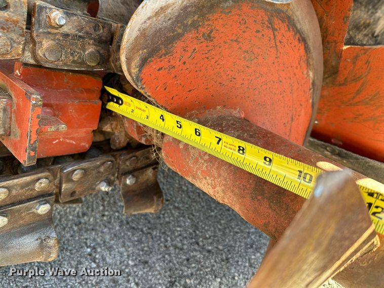 image for item NQ9323 2006 Ditch Witch 1820  trencher