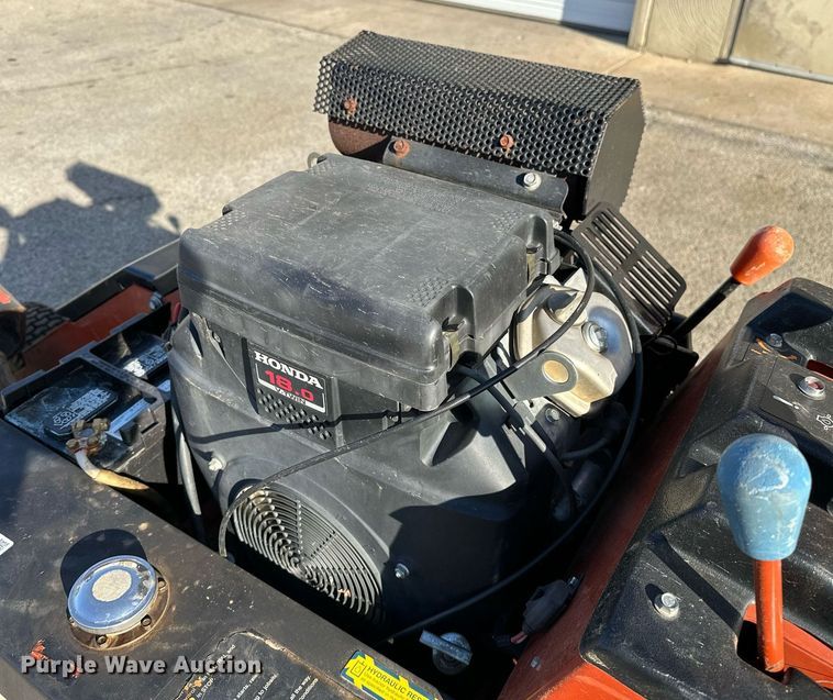 image for item NQ9323 2006 Ditch Witch 1820  trencher