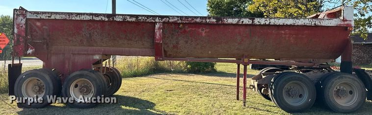 image for item NQ9336 1985 Fruehauf DRX-M2-530  end dump trailer