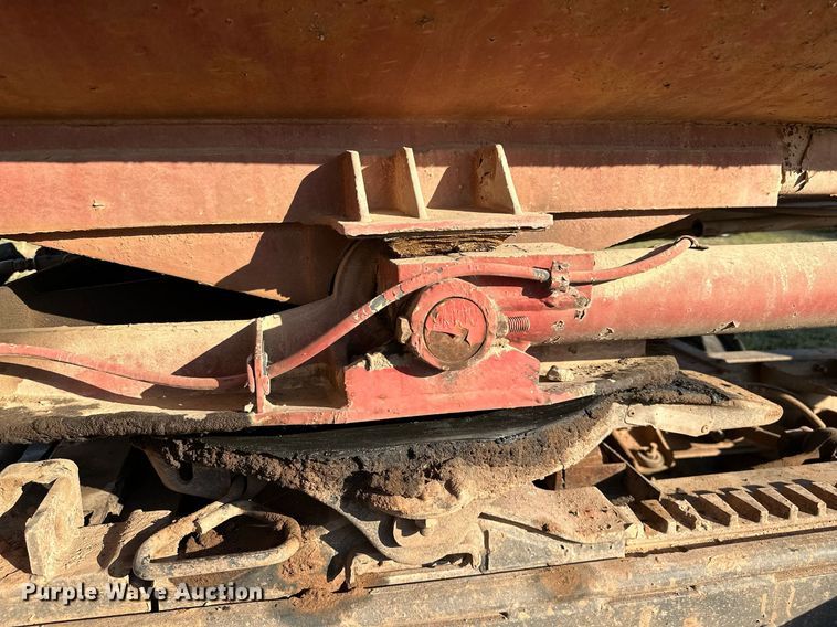 image for item NQ9336 1985 Fruehauf DRX-M2-530  end dump trailer